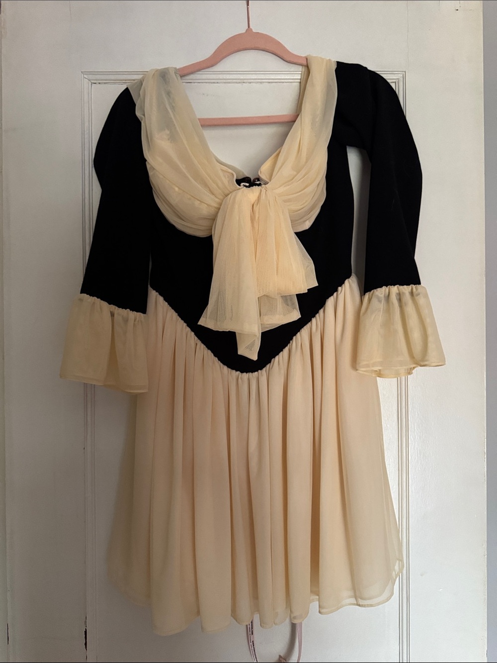 House of CB black and Crème Alana Dress - Picture 7 of 9